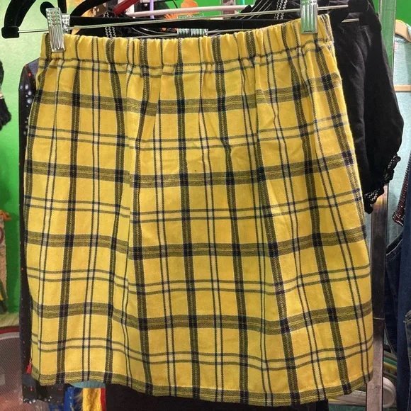 Clueless Cher Costume - Complete with wig, socks and vintage 90s shoes - Picture 14 of 16